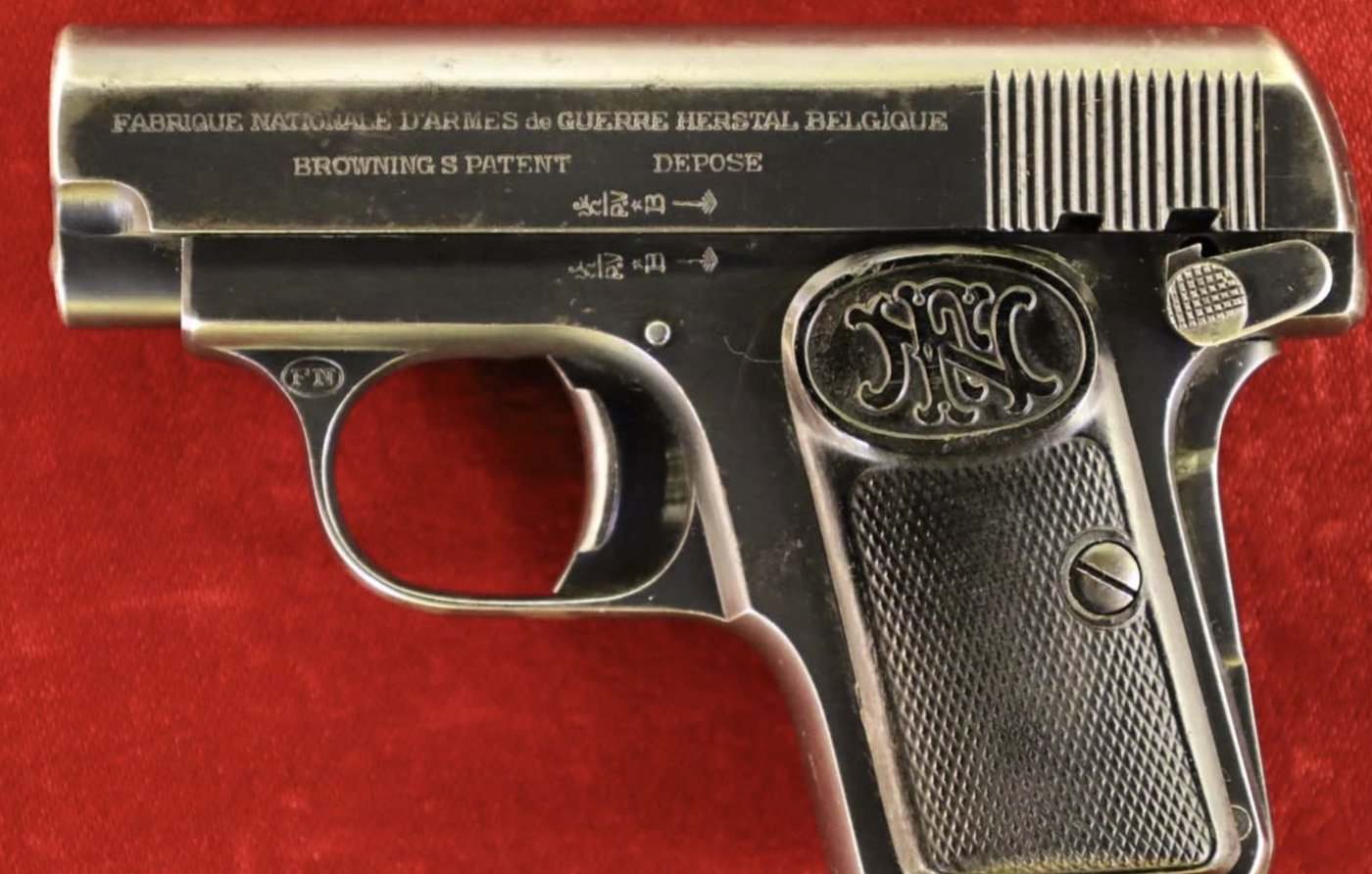 FN Browning 1906 studio
