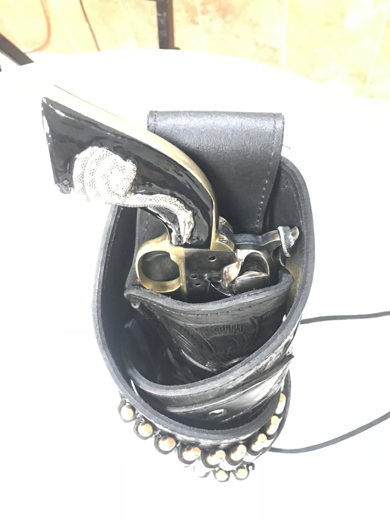 Uberti 1851 Navy holster detail